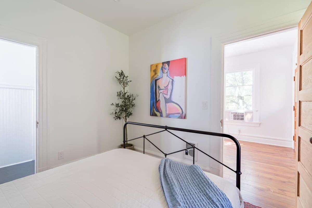 Apartment - The Tournesol Suite- Leisurely Strolls On Nw 23rd *